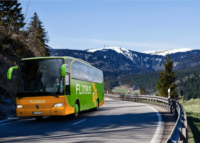 Jak o prázdninách cestovat levně